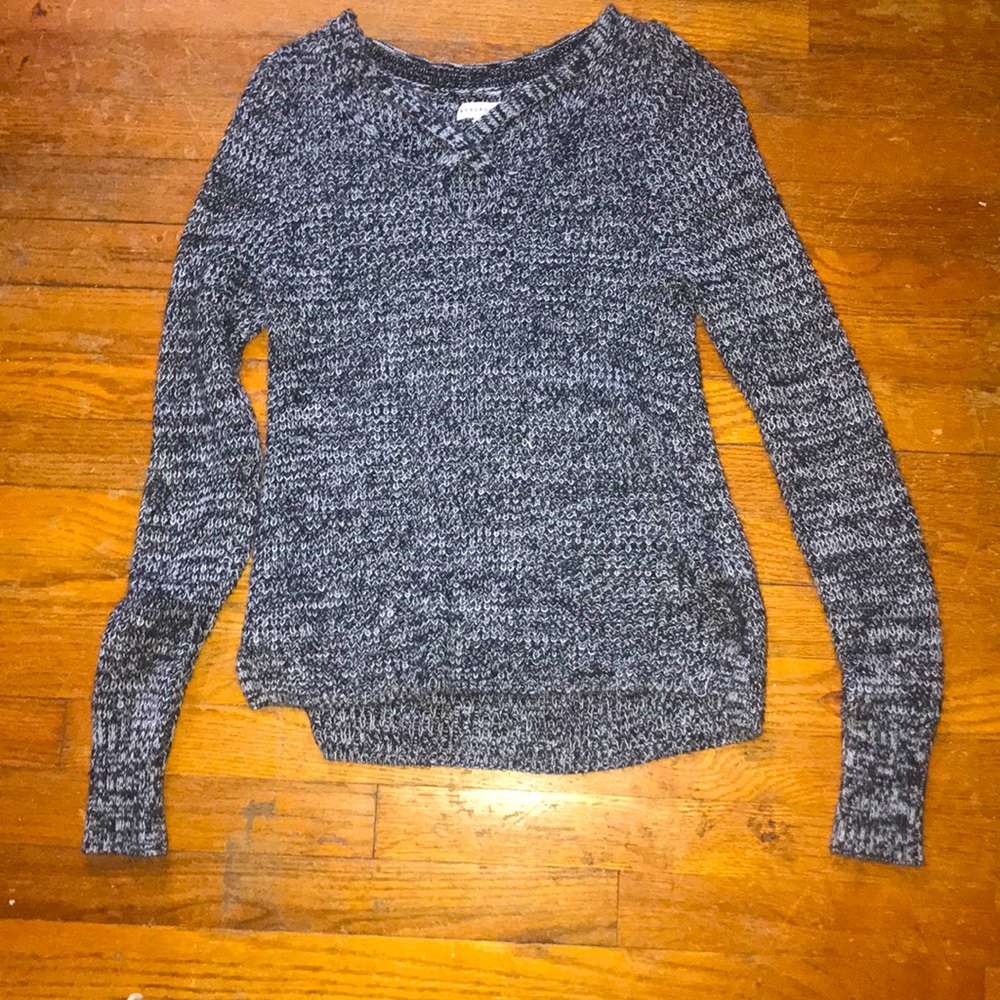 Grey and white soft long sleeve blouse